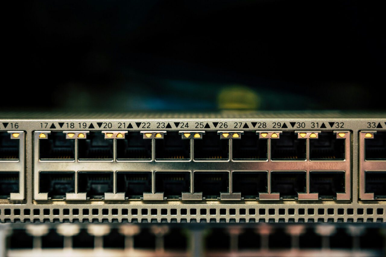 what routers do business use